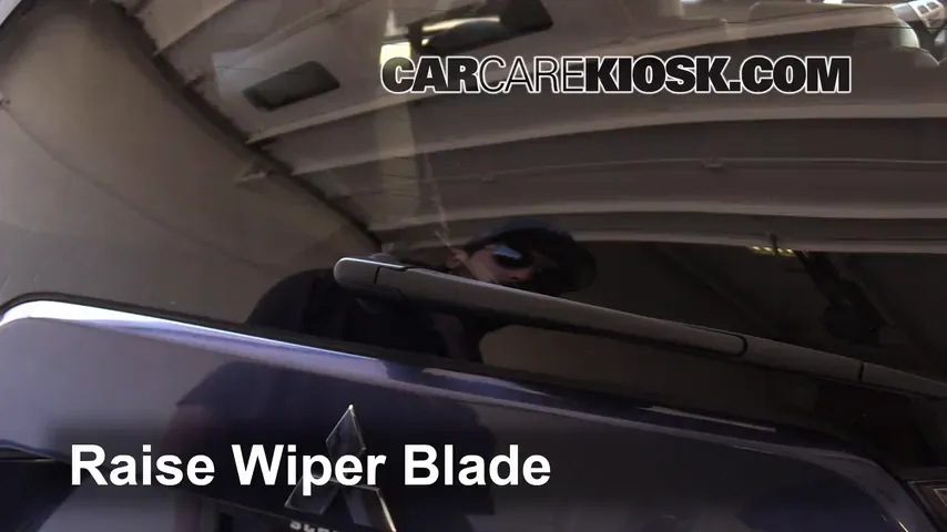 2009 Mitsubishi Outlander XLS 3.0L V6 Windshield Wiper Blade (Rear)